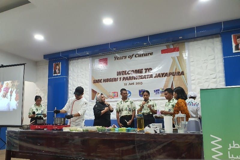 SMKN 1 Jayapura ikuti demo masak bersama koki asal Qatar
